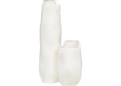Amila Vase