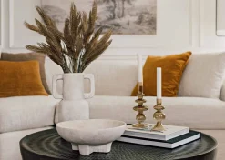 Bobbi Candle Holder