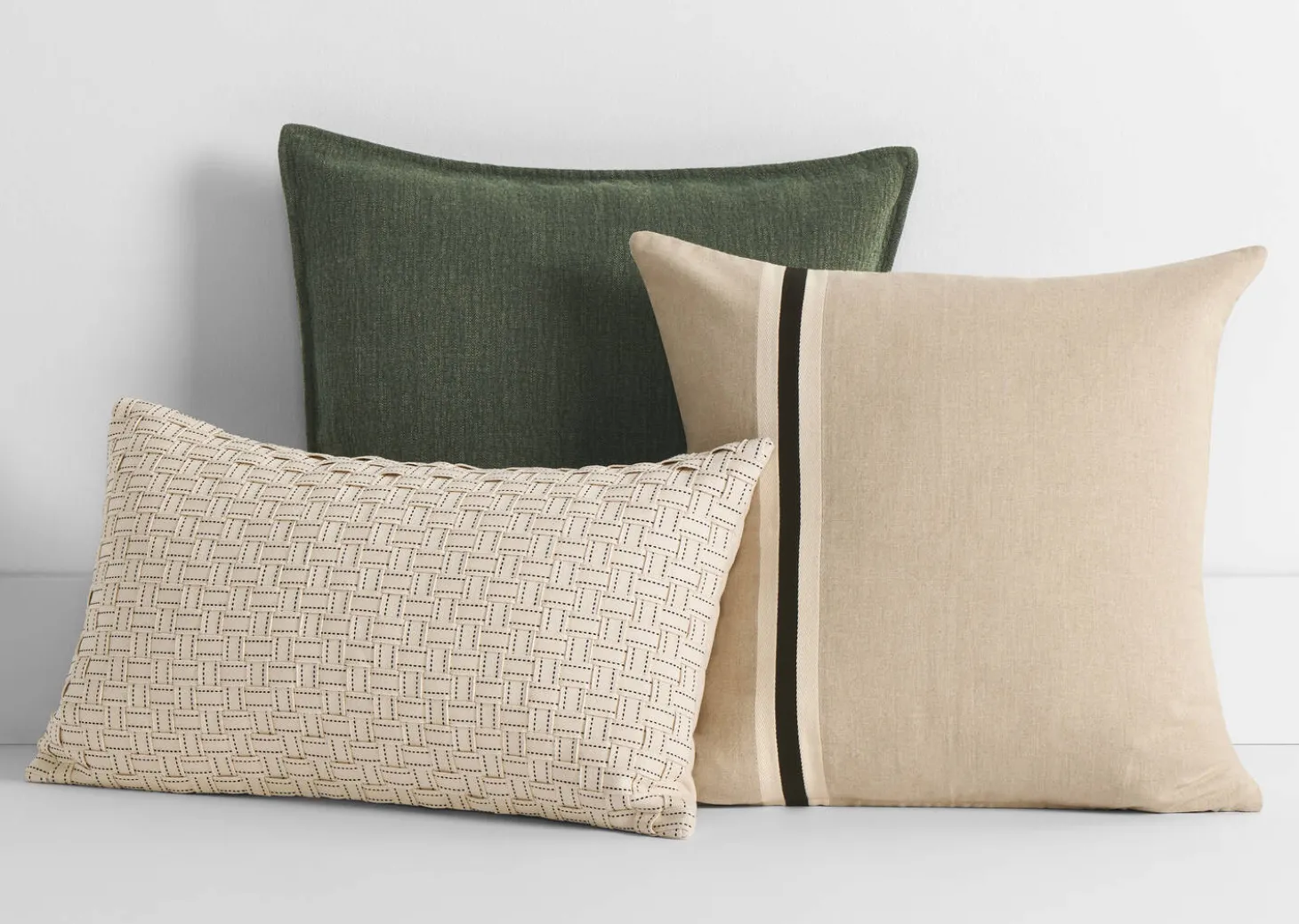 Leslie Cotton Pillow 20x20 Ivory/Black