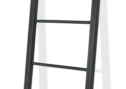 Merriam Blanket Ladder