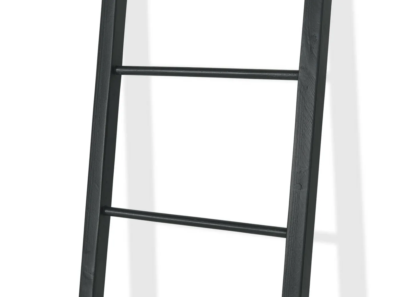 Merriam Blanket Ladder
