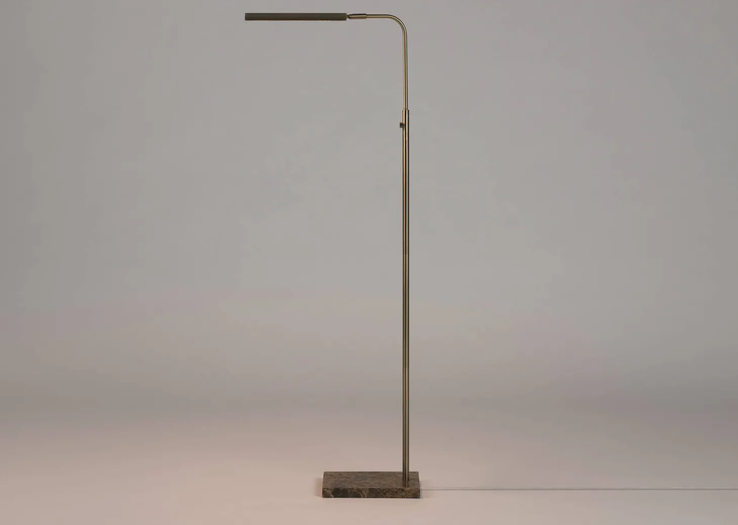 Oscar LED Floor Lamp Brass